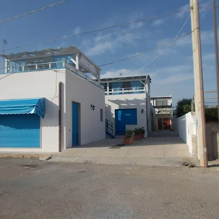 Apartment Blue House *